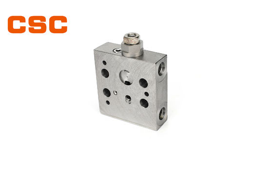 KOMATSU 200-6 Reducing Valve Block , Excavator Machinery Components